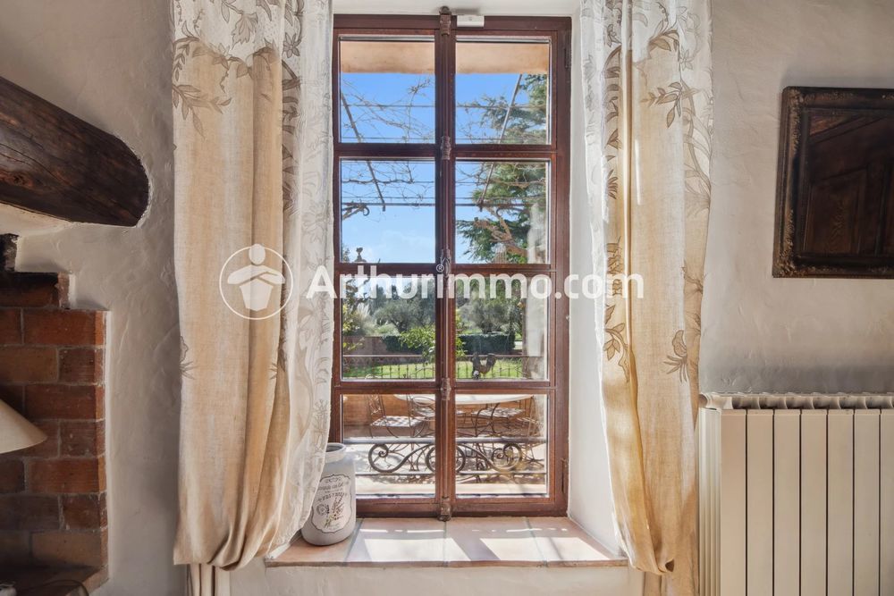 � vendre  Villa Le Cannet-des-Maures (83340)