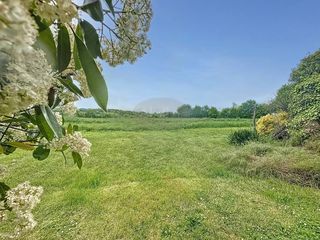  Maison � vendre 8 pi�ces 210 m�