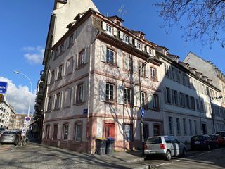  Immeuble � vendre 11 pi�ces 263 m�