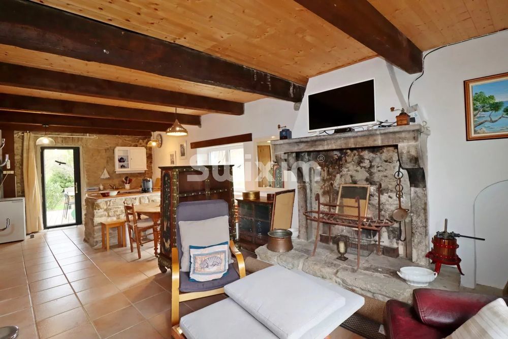 � vendre  Maison Roynac (26450)