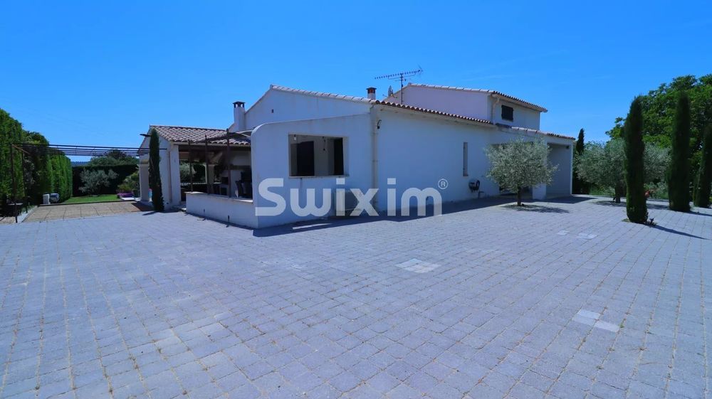 � vendre  Villa Lourmarin (84160)