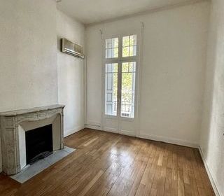  Immeuble � vendre 12 pi�ces 410 m�