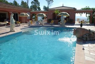  Villa � vendre 7 pi�ces 252 m�