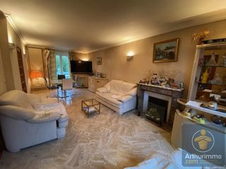  Villa � vendre 8 pi�ces 196 m�