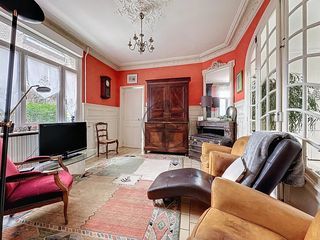  Maison � vendre 9 pi�ces 280 m�