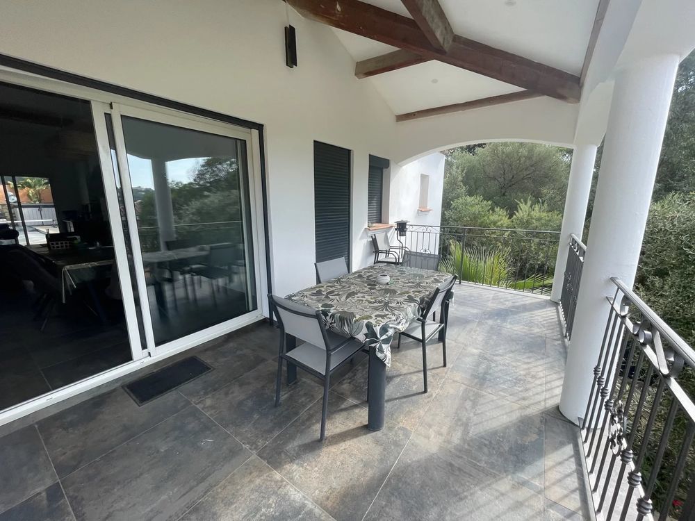 � vendre  Villa Cavalaire-sur-Mer (83240)