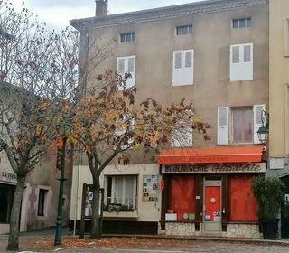  Immeuble � vendre 13 pi�ces 289 m�