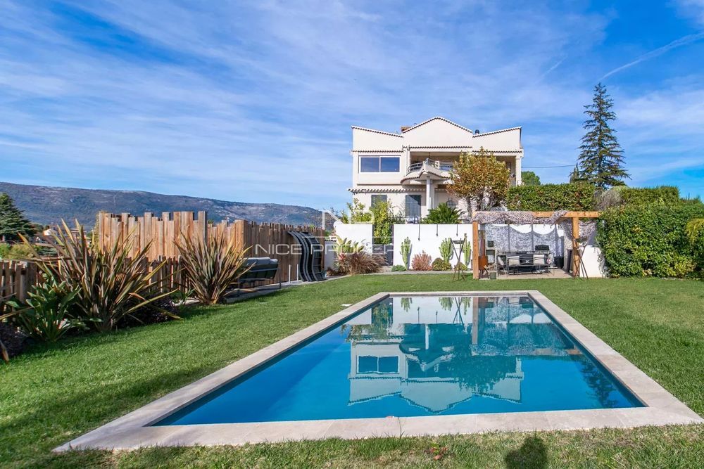 � vendre  Maison Colomars (06670)