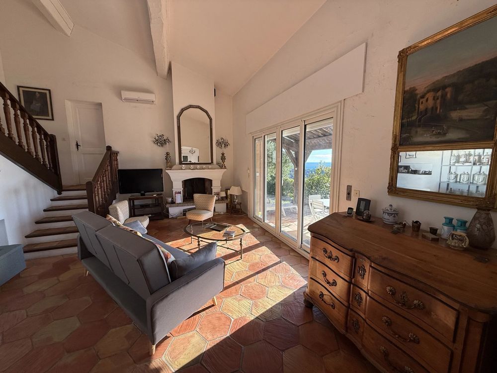 � vendre  Maison Rayol-Canadel-sur-Mer (83820)