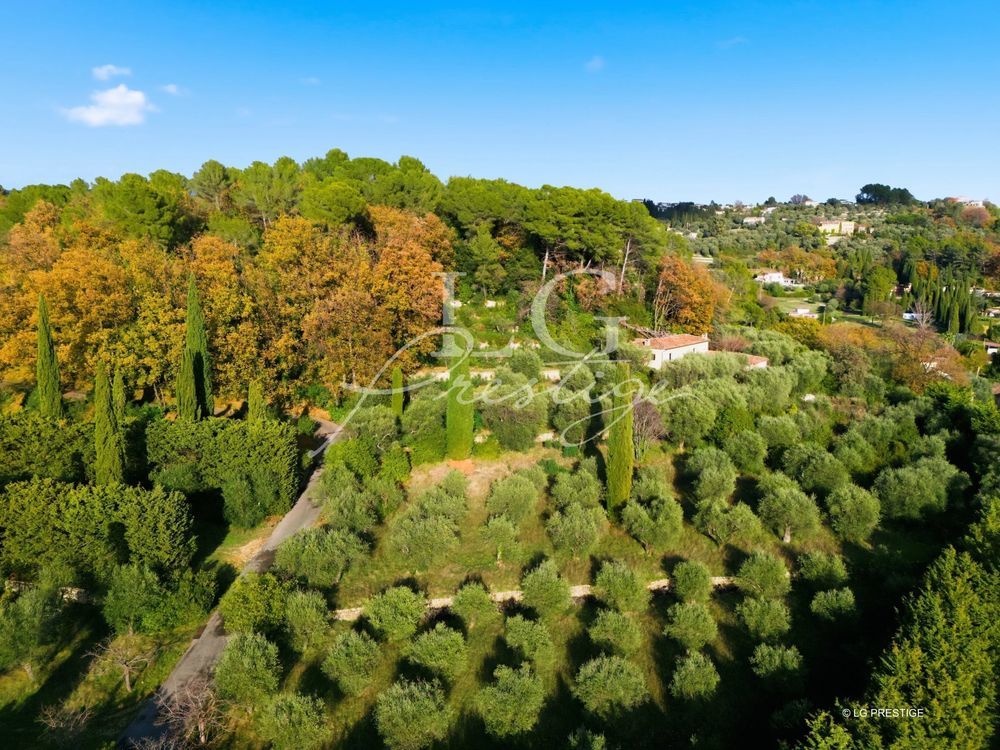 � vendre  Villa Grasse (06130)