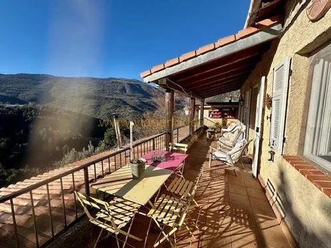   R�f. 9701 - VENTE AVEC RESERVE DU DROIT D'USAGE ET D'HABITATION Maison - 6 pi�ce(s) - 123 m�