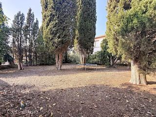  Immeuble � vendre 740 m�