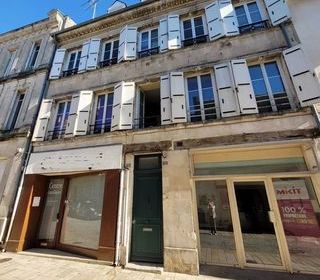  Immeuble � vendre 8 pi�ces 180 m�