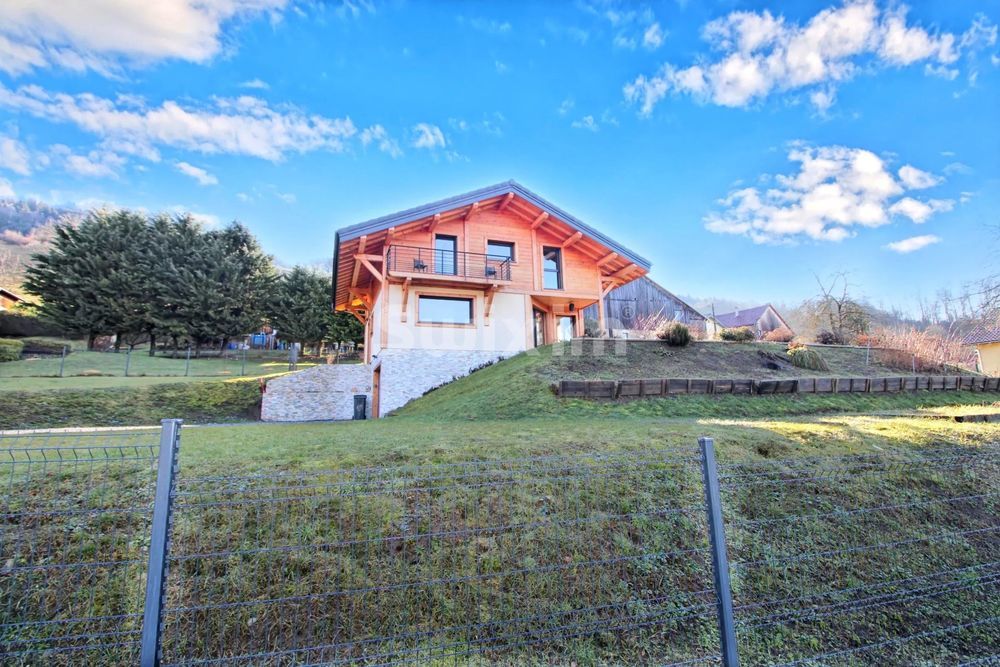 � vendre  Maison Viuz-en-Sallaz (74250)