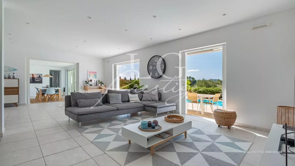 � vendre  Maison Bagnols-en-For�t (83600)