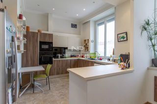  Appartement � vendre 5 pi�ces 149 m�