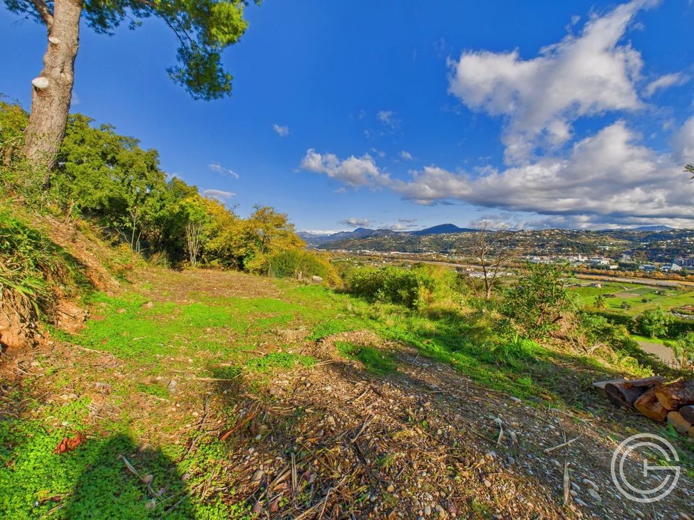 � vendre  Maison Saint-Laurent-du-Var (06700)