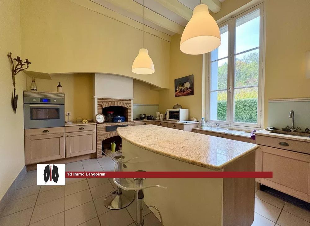 � vendre  Propri�t�/ch�teau Langoiran (33550)