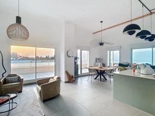  Appartement � vendre 5 pi�ces 149 m�