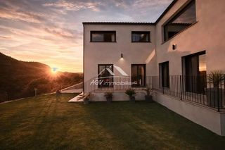  Maison � vendre 8 pi�ces 197 m�