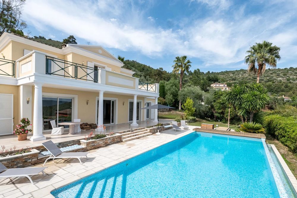 � vendre  Maison Falicon (06950)