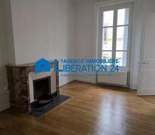  Appartement � louer 3 pi�ces 99 m�