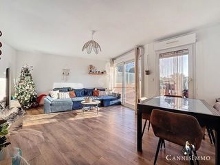  Appartement � vendre 4 pi�ces 79 m�