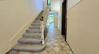  Immeuble � vendre 9 pi�ces 302 m�