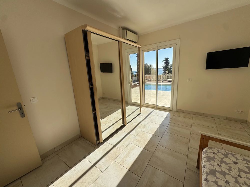 � vendre  Maison Vallauris (06220)