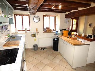  Maison � vendre 9 pi�ces 200 m�