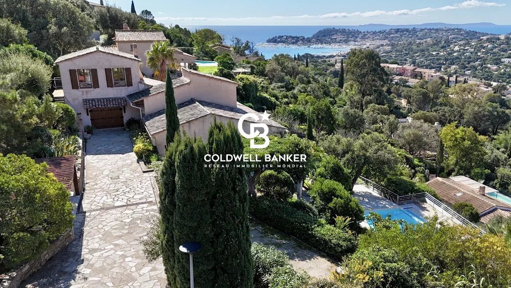 � vendre  Maison Cavalaire-sur-Mer (83240)