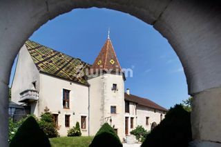  Villa � vendre 15 + pi�ces 556 m�