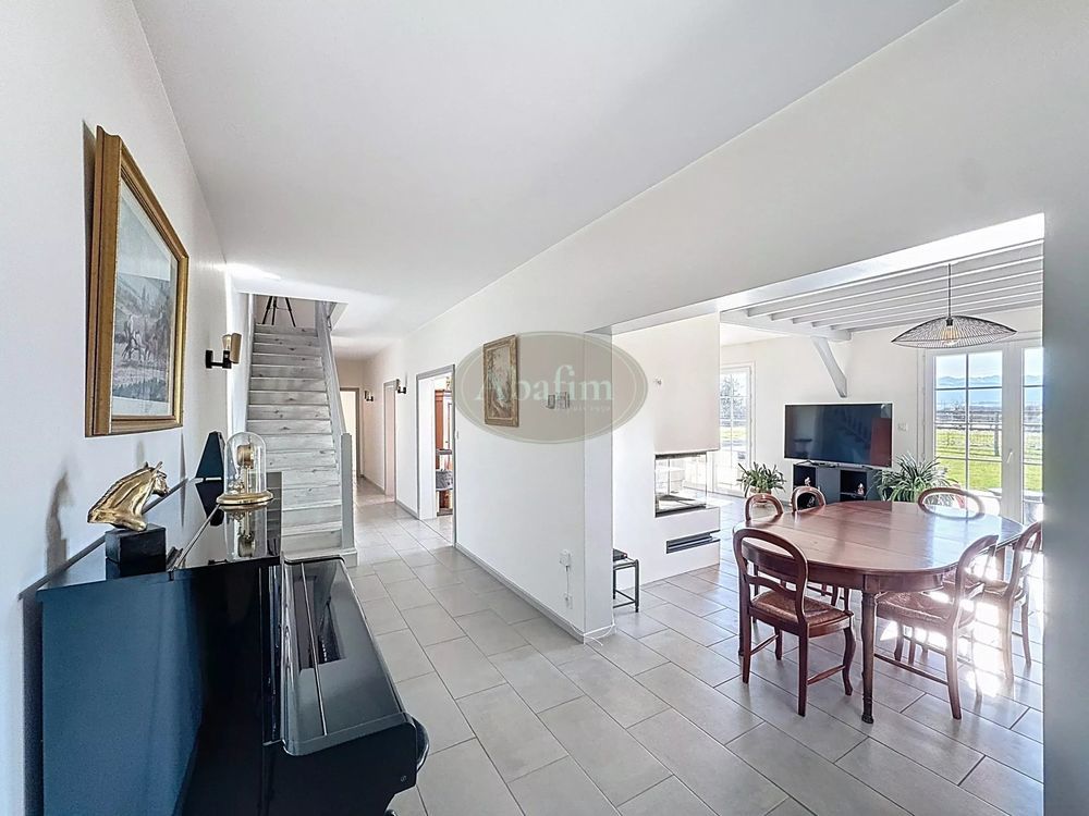 � vendre  Villa Laslades (65350)