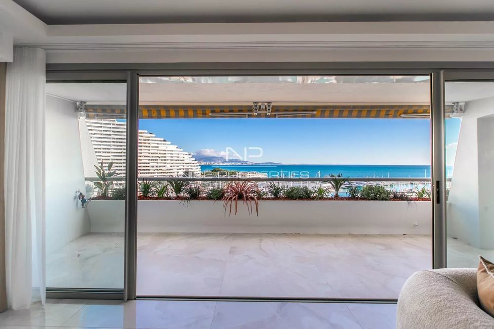 � vendre  Appartement Villeneuve-Loubet (06270)