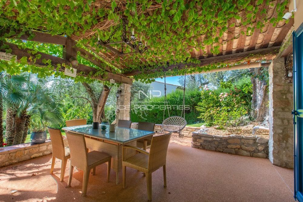 � vendre  Villa Villefranche-sur-Mer (06230)