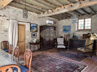  Maison � vendre 8 pi�ces 230 m�