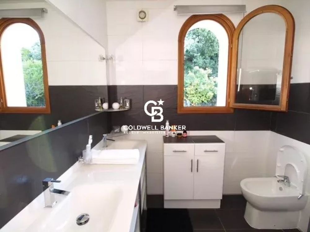 � vendre  Maison Saint-Paul (06570)