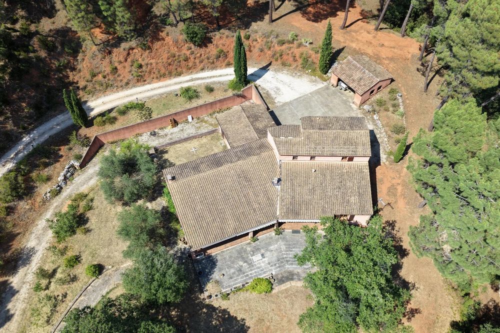 � vendre  Maison Roussillon (84220)