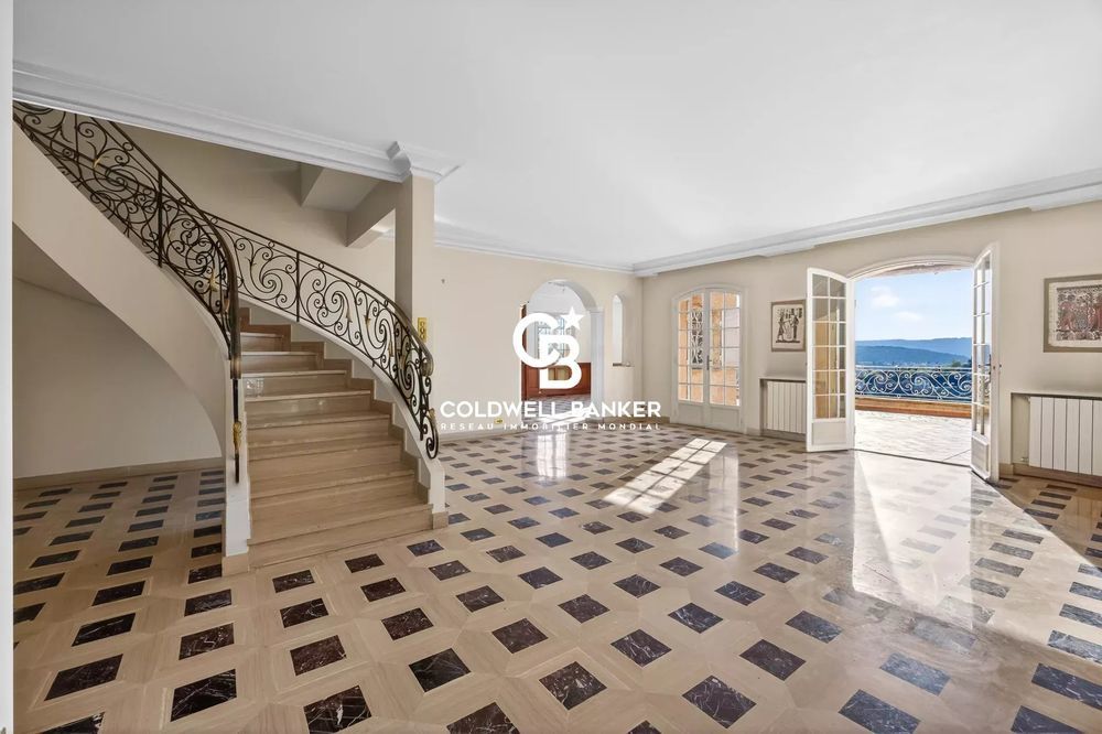 � vendre  Maison Saint-Paul-de-Vence (06570)