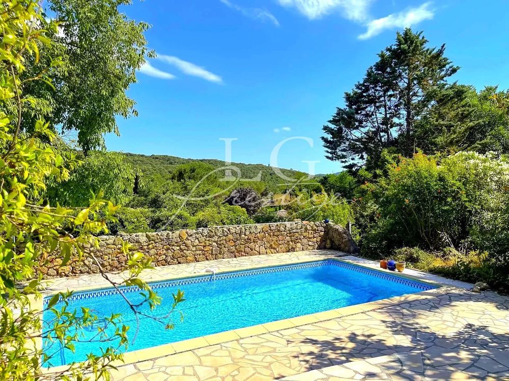 � vendre  Maison Montauroux (83440)