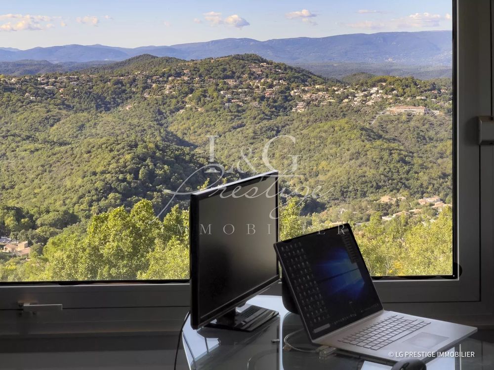 � vendre  Villa Mandelieu-la-Napoule (06210)