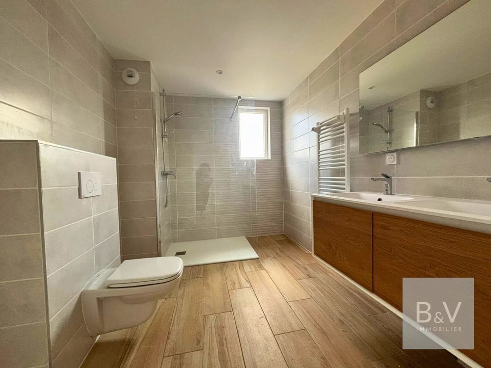 � vendre  Appartement Saint-Laurent-du-Var (06700)