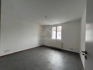  Appartement � louer 4 pi�ces 76 m�