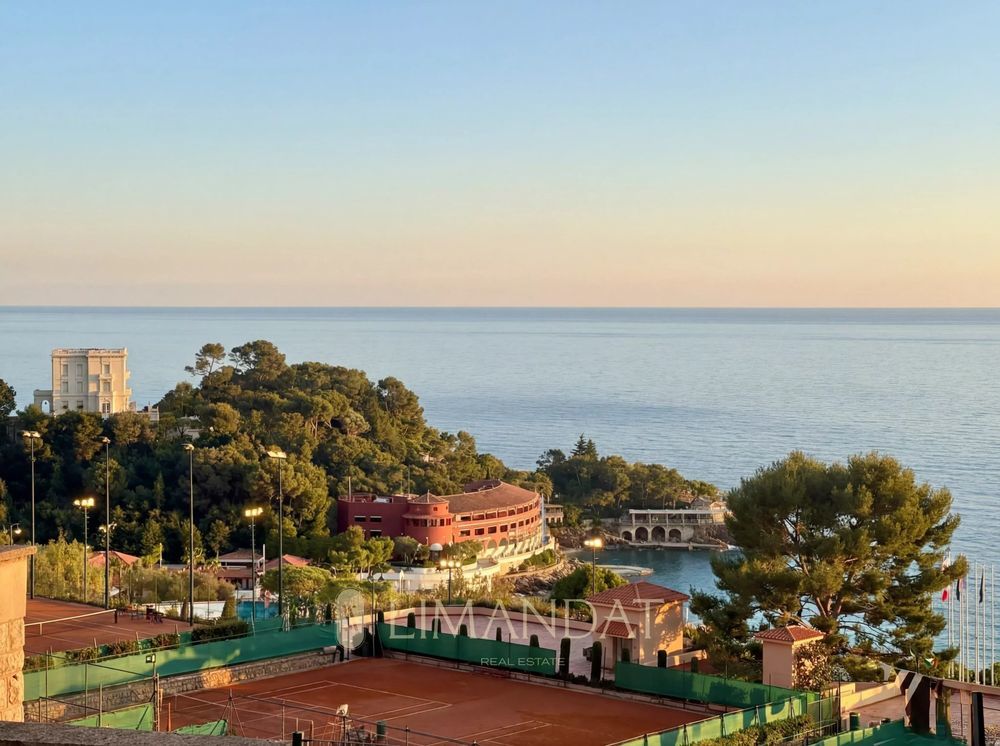 � vendre  Appartement Roquebrune-Cap-Martin (06190)