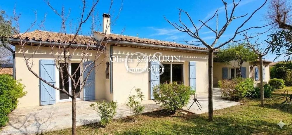� vendre  Maison Roquebrune-sur-Argens (83520)