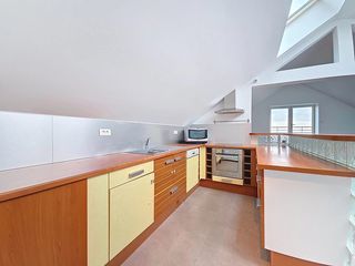  Appartement � vendre 5 pi�ces 145 m�