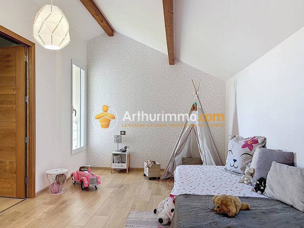 � vendre  Maison Bourgoin-Jallieu (38300)