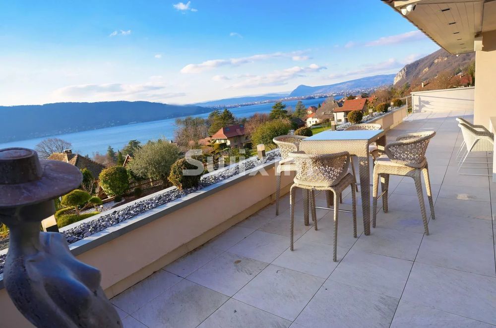 � vendre  Villa Annecy (74000)