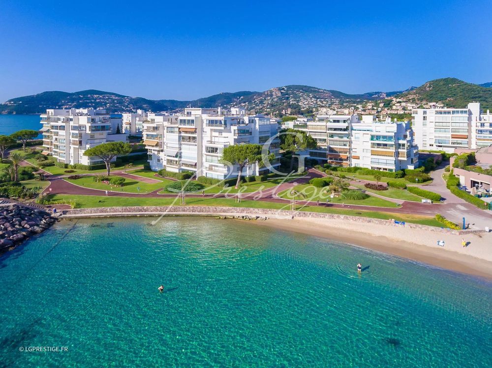 � vendre  Appartement Mandelieu-la-Napoule (06210)