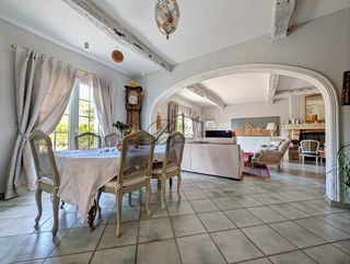  Maison � vendre 7 pi�ces 206 m�